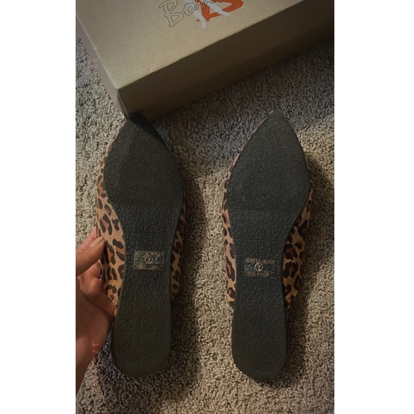 Forever 21 Leopard Print Loafer Mules 9 - Picture 3 of 4